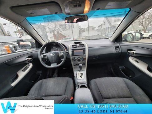 Used 2013 Toyota Corolla S w/ Premium Pkg image 8