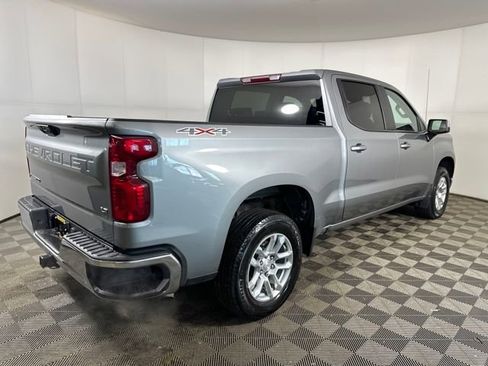 Used 2023 Chevrolet Silverado 1500 LT image 3