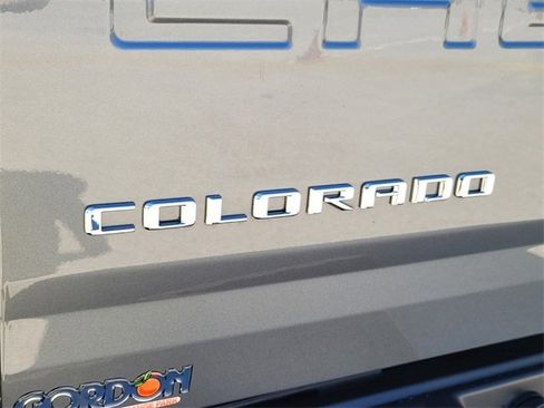 Used 2022 Chevrolet Colorado Z71 w/ Safety Package image 17