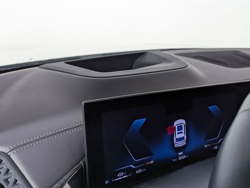 Used 2024 BMW X7 xDrive40i w/ Executive Package image 18