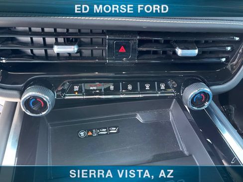 Used 2025 Chevrolet Tahoe Premier w/ Sun And Tow Package AWD/4WD image 36