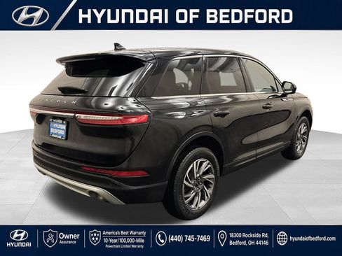 Used 2023 Lincoln Corsair AWD image 7