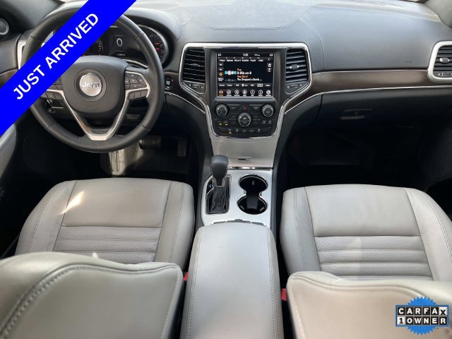 Used 2018 Jeep Grand Cherokee Limited AWD/4WD image 17