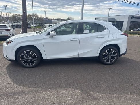 New 2026 Lexus UX 300h AWD image 2