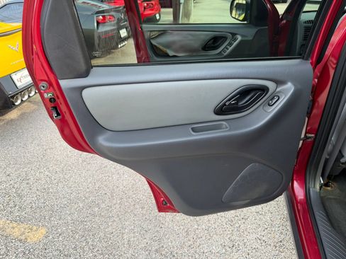 Used 2006 Ford Escape XLT FWD image 18