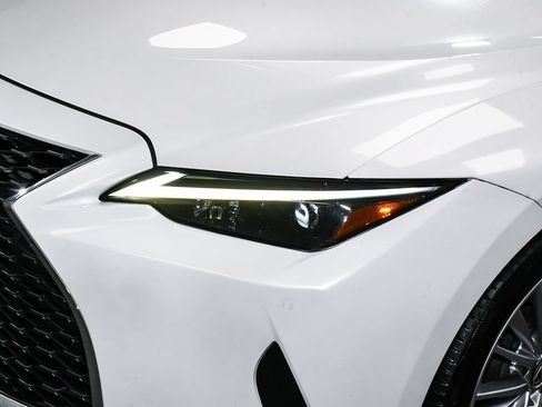Used 2022 Lexus IS 300 AWD w/ Premium Package image 68
