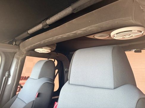 Used 2004 Jeep Wrangler X w/ Full Face Tire & Wheel Group image 28