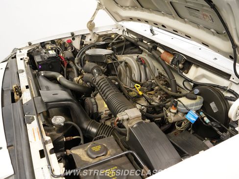 Used 1994 Ford F150 XLT image 32