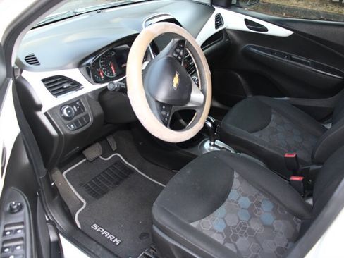 Used 2016 Chevrolet Spark LT FWD image 5