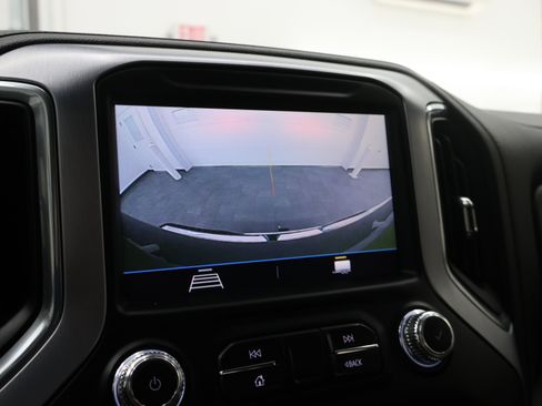 Used 2023 GMC Sierra 2500 SLE AWD/4WD image 16