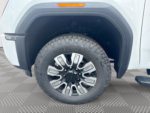 New 2026 GMC Sierra 2500 Denali w/ Denali Reserve Package AWD/4WD image 30