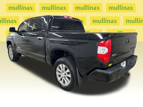 Used 2015 Toyota Tundra Limited w/ Limited Premium Package AWD/4WD image 9