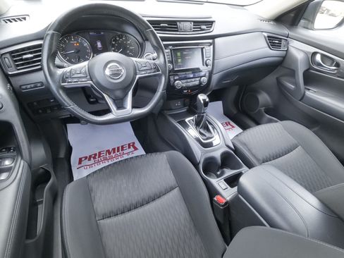 Used 2018 Nissan Rogue SV w/ Premium Package AWD/4WD image 18