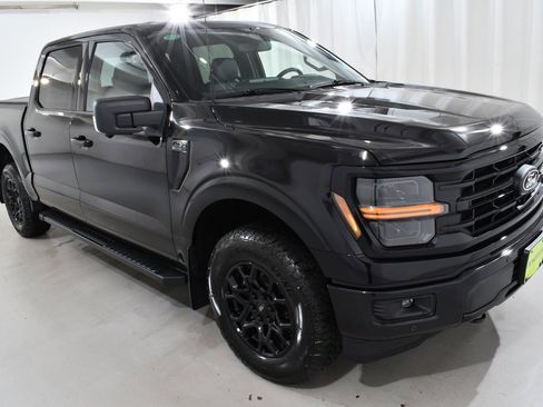 New 2025 Ford F150 XLT w/ Equipment Group 302A MID image 5