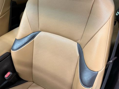 Used 2019 Lexus ES 350 F Sport image 15