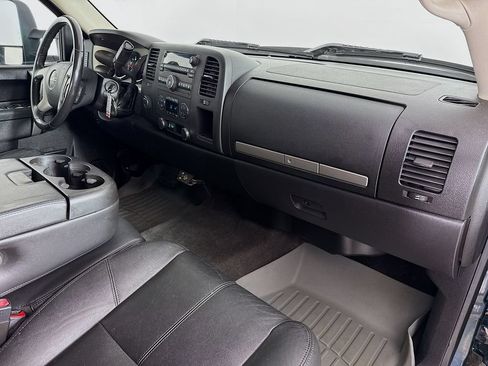 Used 2013 GMC Sierra 2500 SLE w/ SLE Preferred Package AWD/4WD image 29