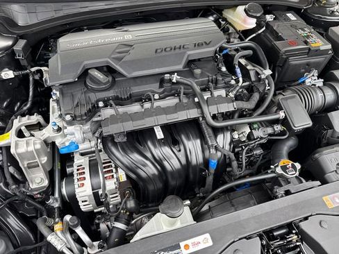 New 2026 Hyundai Elantra Limited image 14