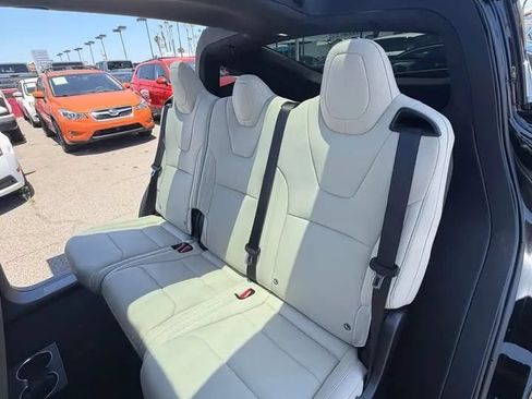 Used 2026 Tesla Model X AWD/4WD image 10