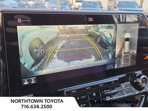 Used 2020 Toyota Highlander Limited Platinum image 21