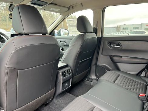 New 2026 Nissan Rogue SV w/ Rock Creek Premium Package AWD/4WD image 31