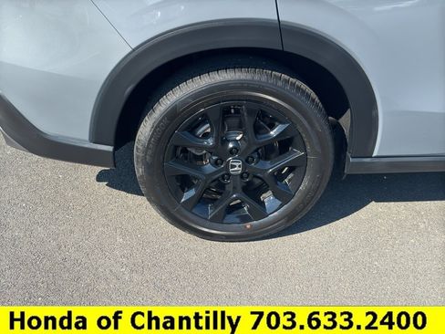 Certified 2024 Honda HR-V Sport image 31