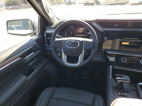 New 2026 GMC Sierra 1500 Denali w/ Denali Reserve Package image 14