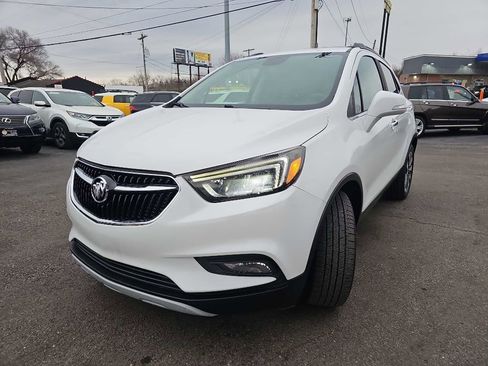 Used 2018 Buick Encore Essence image 8