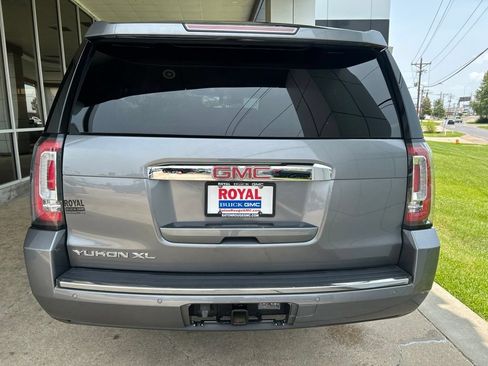 Used 2020 GMC Yukon XL Denali w/ Denali Ultimate Package RWD image 6