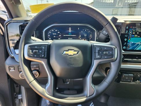 Used 2026 Chevrolet Silverado 1500 LT image 26