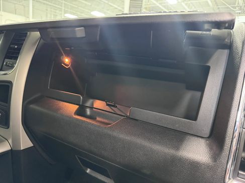 Used 2014 RAM 1500 Laramie w/ Convenience Group AWD/4WD image 43