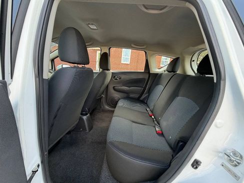 Used 2016 Nissan Versa Note SV FWD image 13
