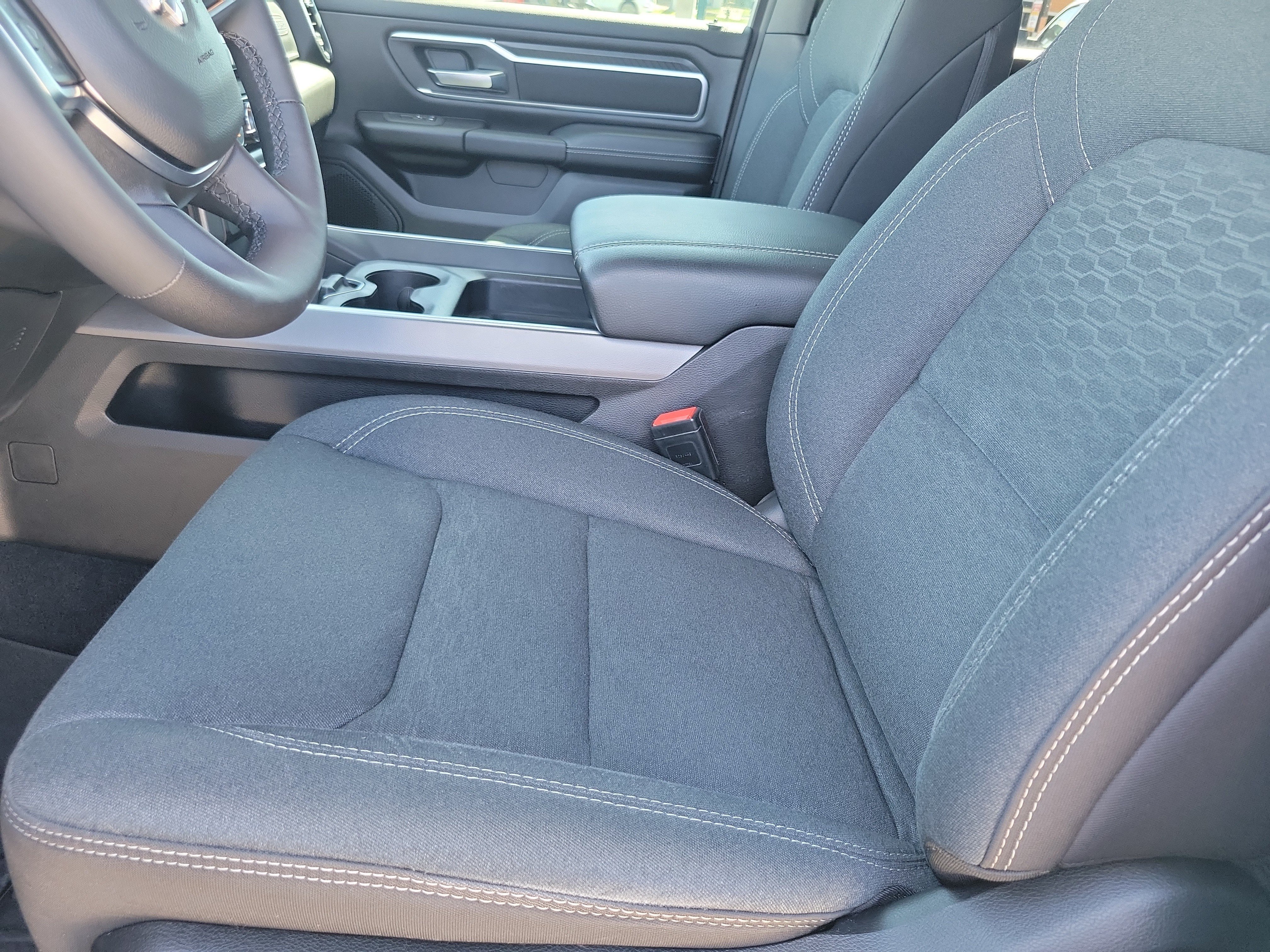 Used 2025 RAM 1500 Big Horn RWD image 18