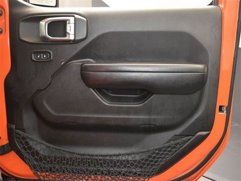 Used 2018 Jeep Wrangler Unlimited Sport S image 13