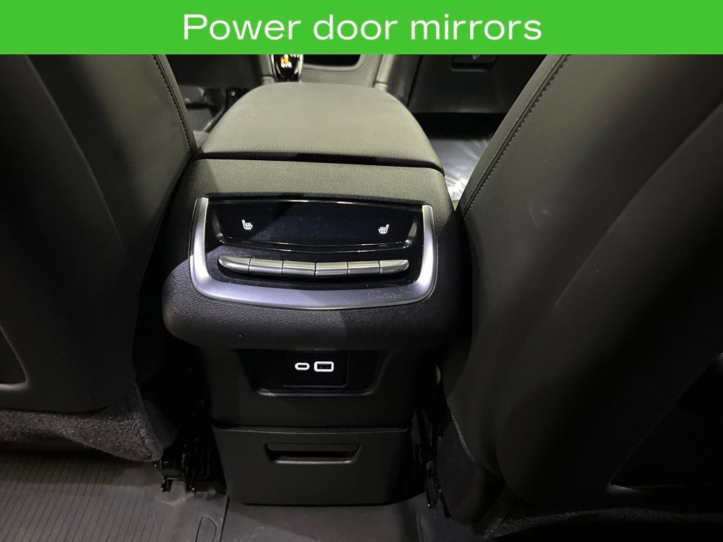 Certified 2024 Cadillac XT6 Premium Luxury w/ LPO, Floor Liner Package AWD/4WD image 36