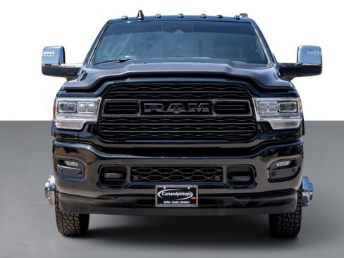 Used 2024 RAM 3500 Limited AWD/4WD image 3