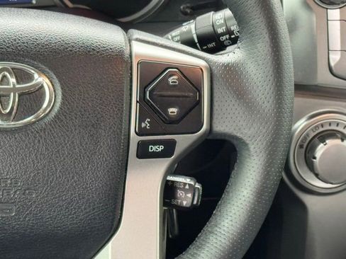 Used 2017 Toyota 4Runner SR5 image 27