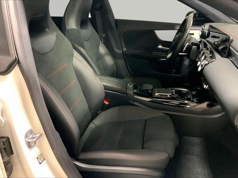 Used 2023 Mercedes-Benz CLA 35 AMG 4MATIC image 8