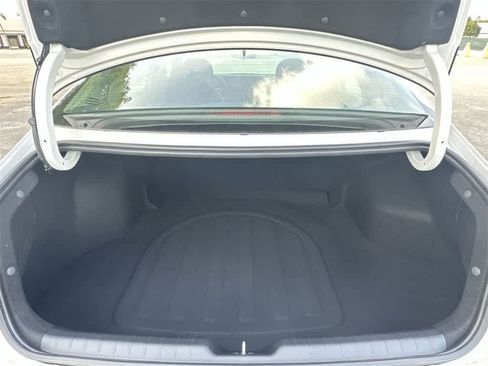 New 2025 Kia K4 LX image 25