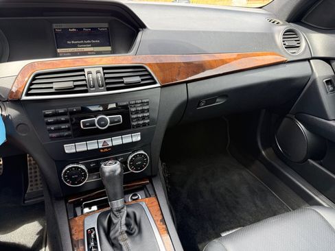 Used 2014 Mercedes-Benz C 250 Sedan image 16
