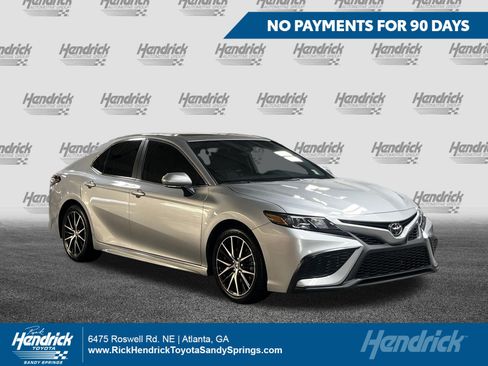 Certified 2024 Toyota Camry SE w/ Convenience Package FWD image 1