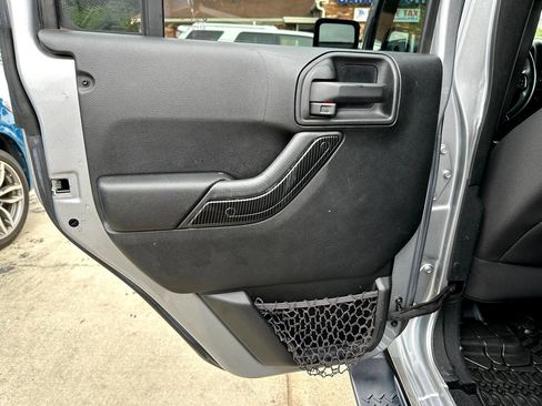 Used 2016 Jeep Wrangler Unlimited Sport w/ Quick Order Package 24S image 19