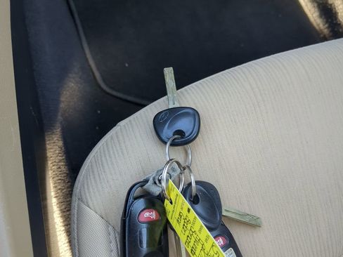 Used 2011 Hyundai Sonata GLS image 24