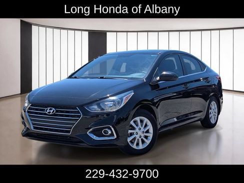 Used 2022 Hyundai Accent SEL FWD image 1