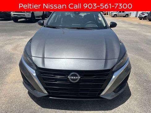 Certified 2025 Nissan Altima 2.5 SV FWD image 8
