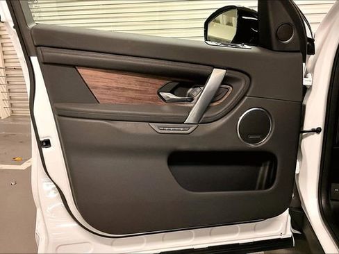 Certified 2025 Land Rover Discovery Sport S image 26