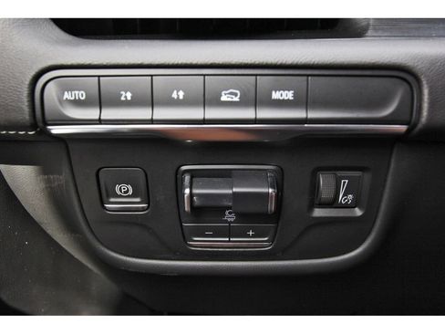 Certified 2024 Cadillac Escalade Sport image 20