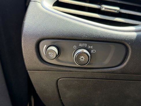 Used 2016 Chevrolet Malibu LS image 9