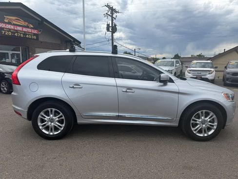 Used 2016 Volvo XC60 T5 Premier w/ Protection Package AWD/4WD image 9