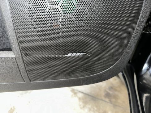 Used 2017 GMC Acadia Limited SLT image 10