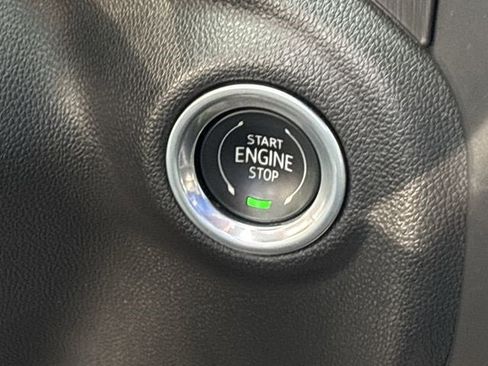 Used 2020 GMC Sierra 2500 AT4 w/ AT4 Premium Package image 16